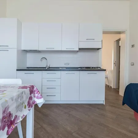 Da Costanza Olivi Apartment